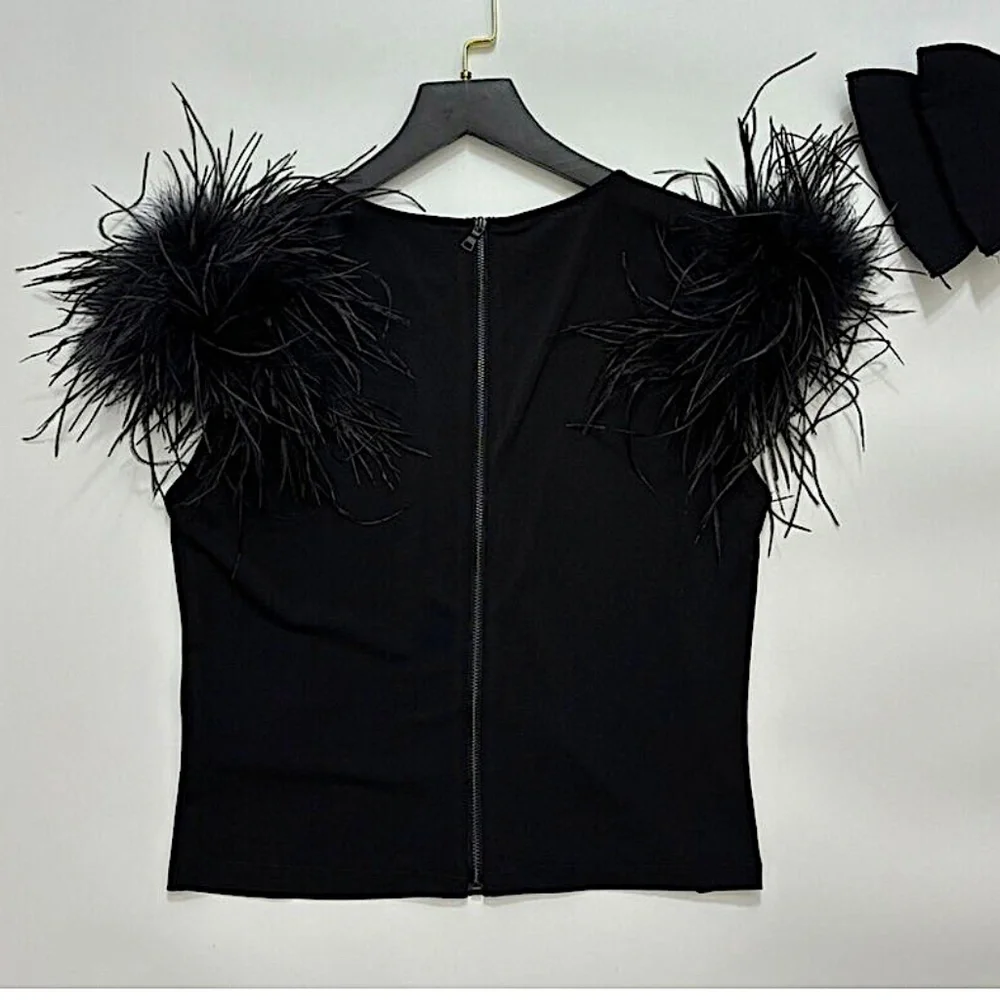 TAMICA FEATHER DETAIL TOP - Picture 8 of 10